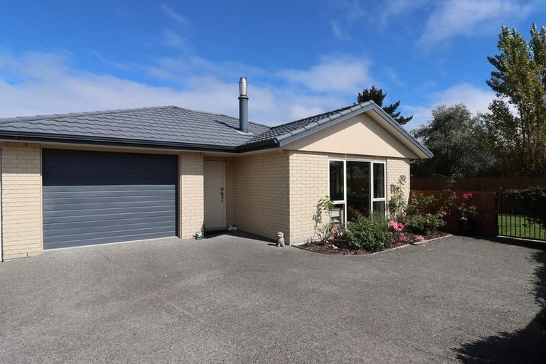 Photo of property in 3a Madison Street, Carterton, 5713