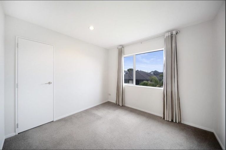 Photo of property in 44 Toscana Drive, Karaka, Papakura, 2113