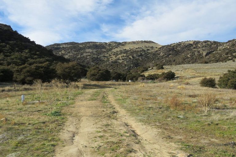 Photo of property in 191 Lakefront Terrace, Northburn, Cromwell, 9383