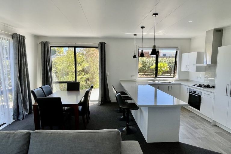 Photo of property in 14 Fordham Street, Beach Haven, Auckland, 0626