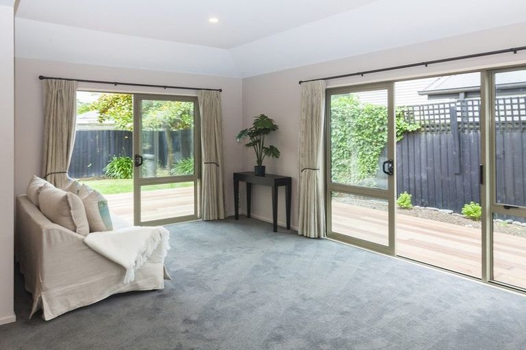 Photo of property in 46a Hamilton Avenue, Ilam, Christchurch, 8041