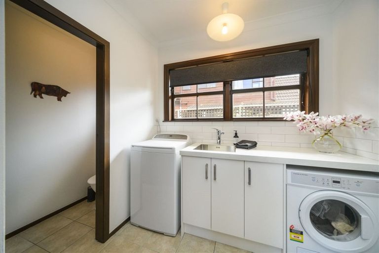 Photo of property in 81 Waterloo Crescent, Hokowhitu, Palmerston North, 4410