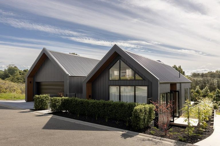 Photo of property in 8 Hera Lane, Pyes Pa, Tauranga, 3112