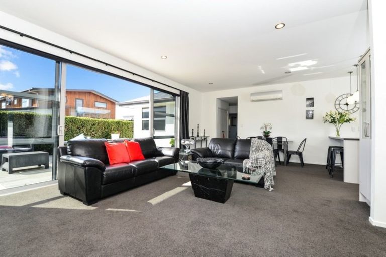 Photo of property in 10 The Rocks, Flagstaff, Hamilton, 3210