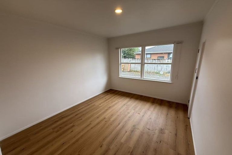Photo of property in 3 Oregon Place, Papakura, 2110