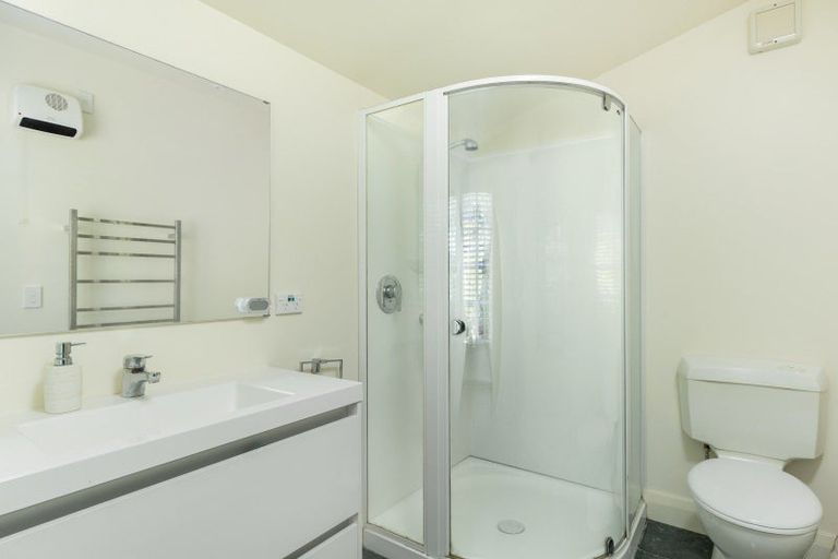 Photo of property in 20 Endeavour Street, Nelson South, Nelson, 7010