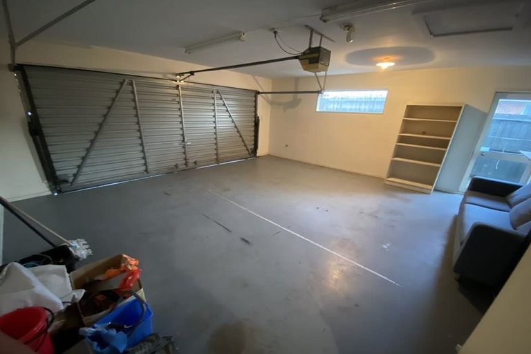 Photo of property in 17 Meadow Street, Papanui, Christchurch, 8052