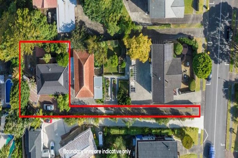 Photo of property in 2/92 Sartors Avenue, Browns Bay, Auckland, 0630