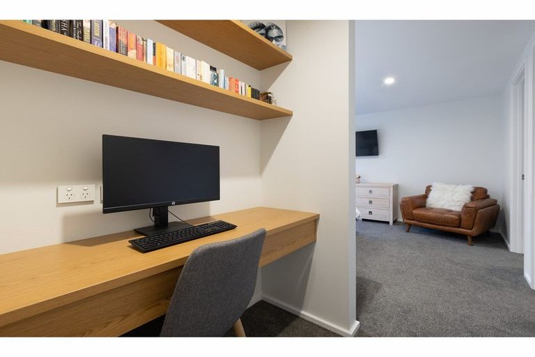 Photo of property in 19 Awatira Drive, Papamoa Beach, Papamoa, 3118