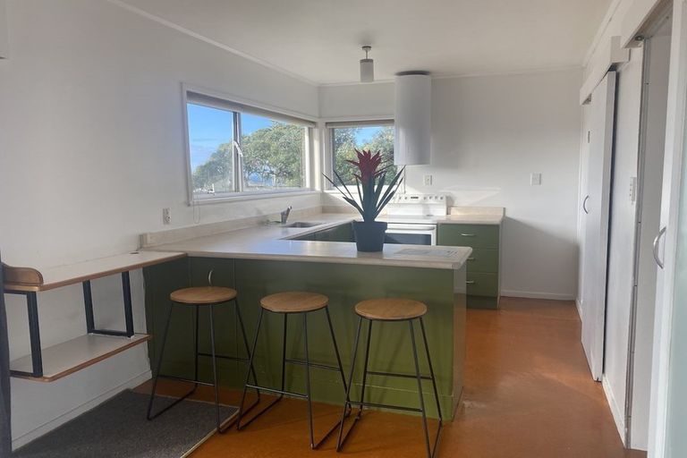 Photo of property in 11 Whitby Crescent, Mairangi Bay, Auckland, 0630
