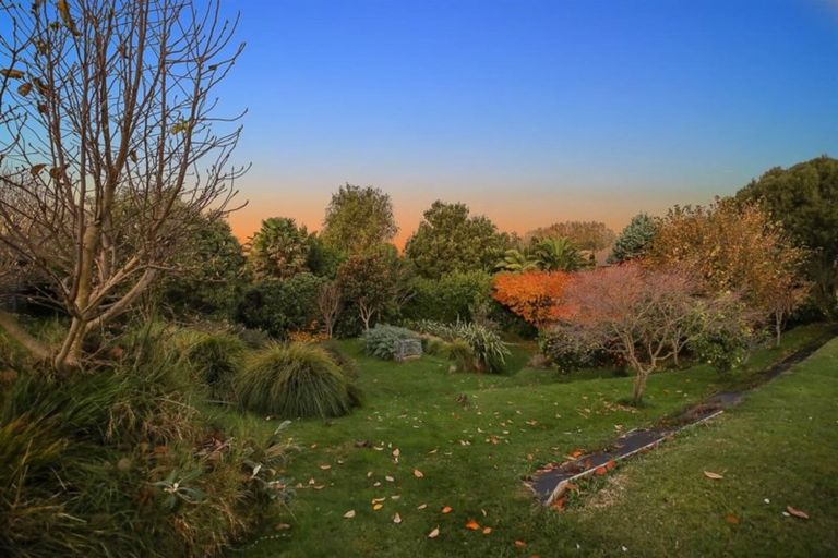 Photo of property in 22 Stoneleigh Drive, Chartwell, Hamilton, 3210