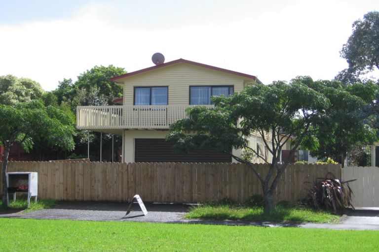 Photo of property in 54 Universal Drive, Henderson, Auckland, 0610