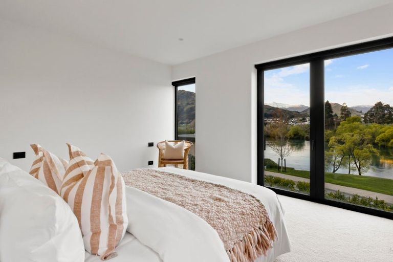 Photo of property in William Rees Place, Kawarau Falls, Queenstown, 9300