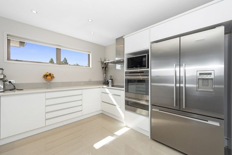 Photo of property in 23 Dalethorpe Avenue, Fairfield, Hamilton, 3214