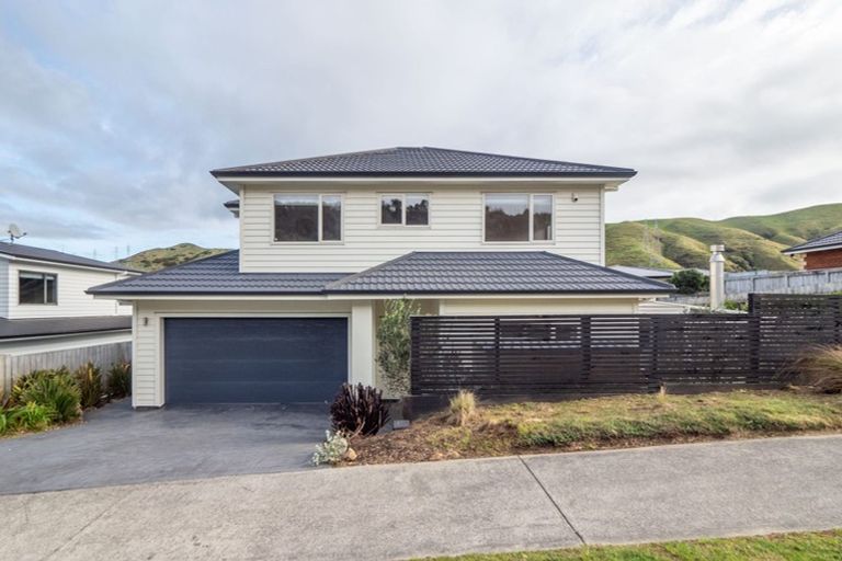 Photo of property in 24 Mauldeth Terrace, Churton Park, Wellington, 6037
