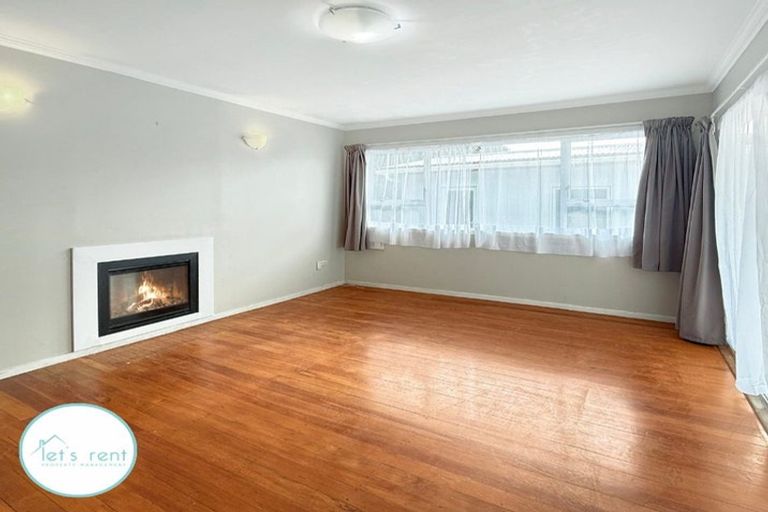 Photo of property in 27 Hyde Street, Manurewa East, Auckland, 2102