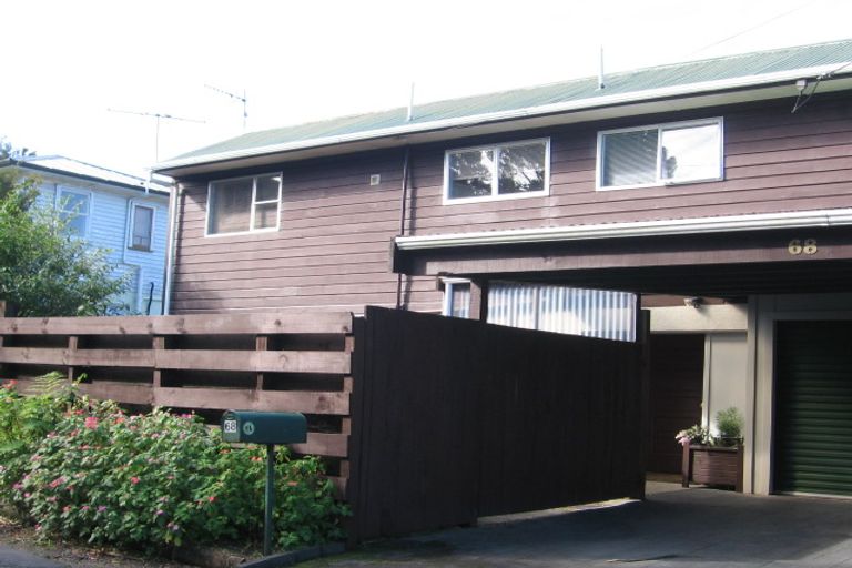 Photo of property in 68 Kauri Point Road, Laingholm, Auckland, 0604