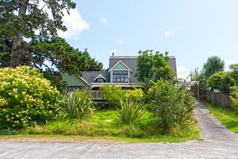 Photo of property in 212 Pine Valley Road, Dairy Flat, Silverdale, 0992