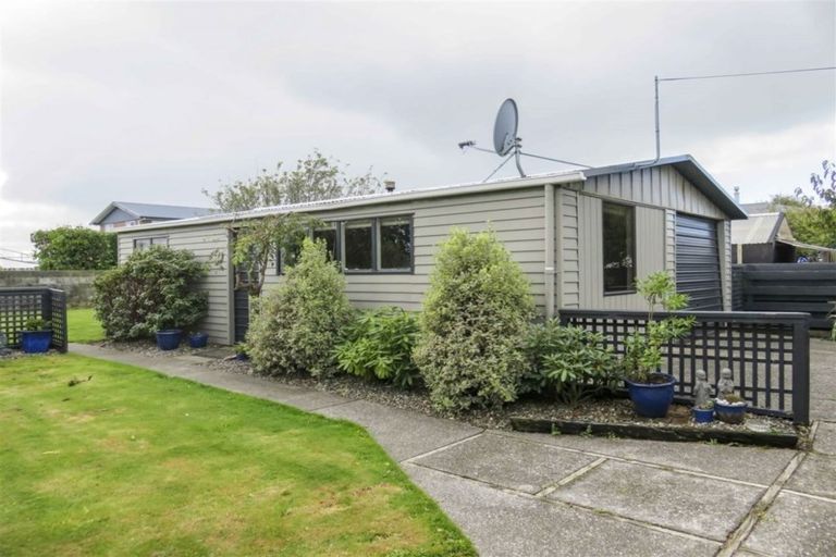 Photo of property in 9 Dumbarton Place, Strathern, Invercargill, 9812