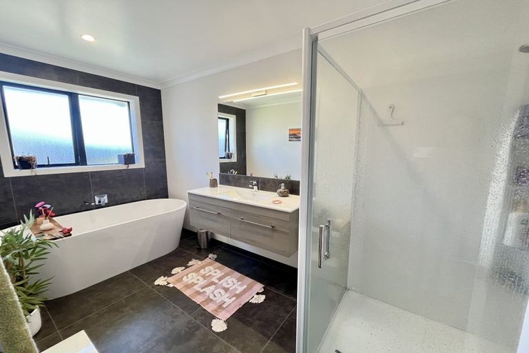 Photo of property in 82 Kemble Drive, Rolleston, 7615