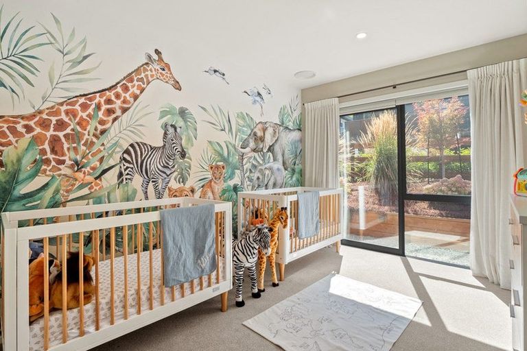 Photo of property in 3 Brodie Avenue, Arrowtown, 9302