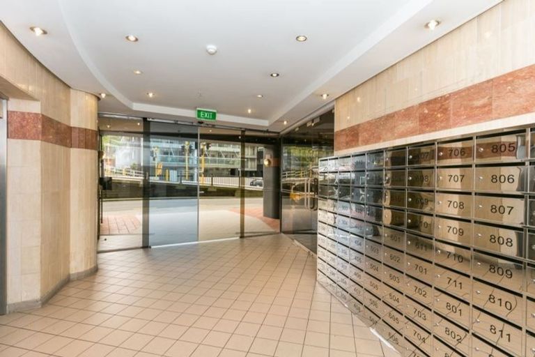 Photo of property in Orange Apartments/victoria Centr, 104/169 The Terrace, Wellington Central, Wellington, 6011