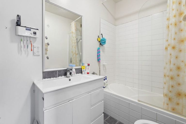 Photo of property in 17/42 Holly Street, Avondale, Auckland, 1026
