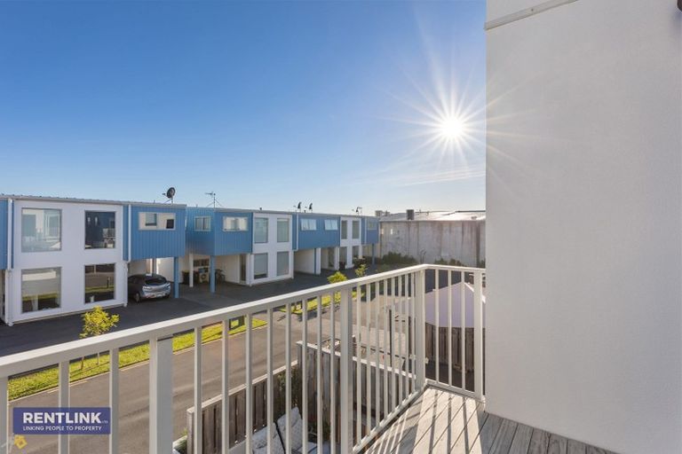 Photo of property in 31 Reynolds Place, Papamoa Beach, Papamoa, 3118