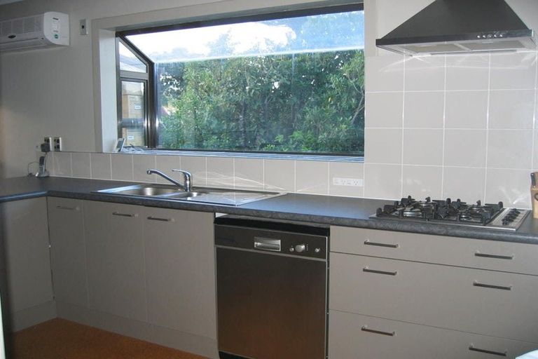 Photo of property in 2a Sim Street, Johnsonville, Wellington, 6037