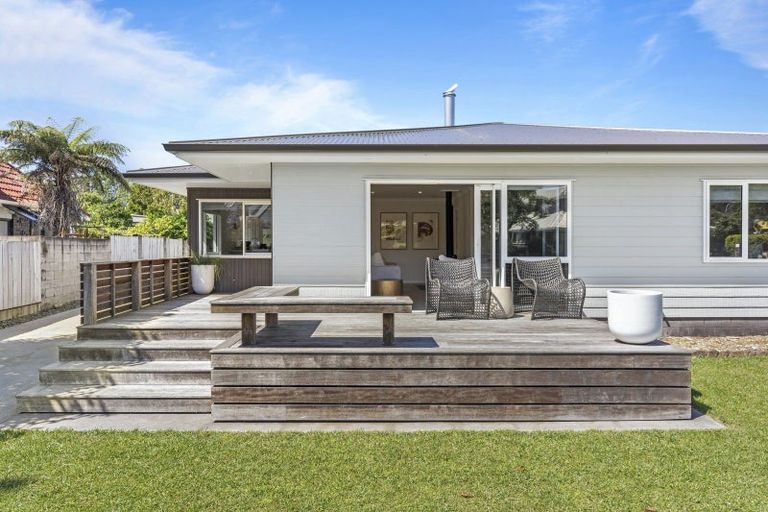 Photo of property in 119 Moana Anu Anu Avenue, Whangamata, 3620