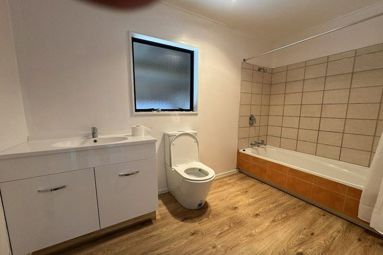 Photo of property in 2/65 Wakefield Street, Alicetown, Lower Hutt, 5010