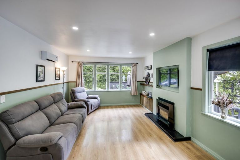 Photo of property in 151 Shakespeare Road, Bluff Hill, Napier, 4110