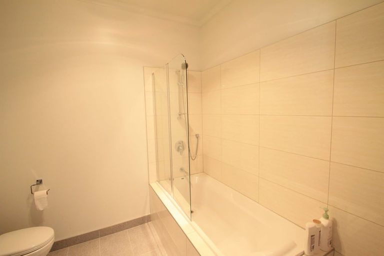 Photo of property in 22c/132 Stancombe Road, Flat Bush, Auckland, 2016