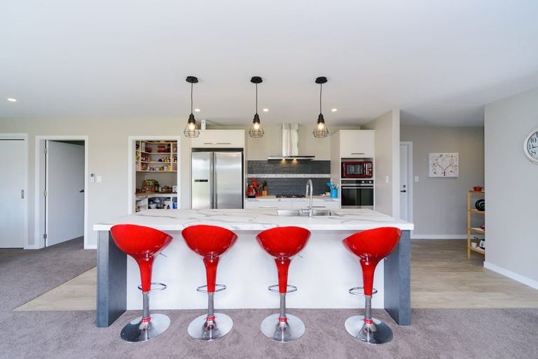 Photo of property in 84 Montgomery Crescent, Kinloch, Taupo, 3377