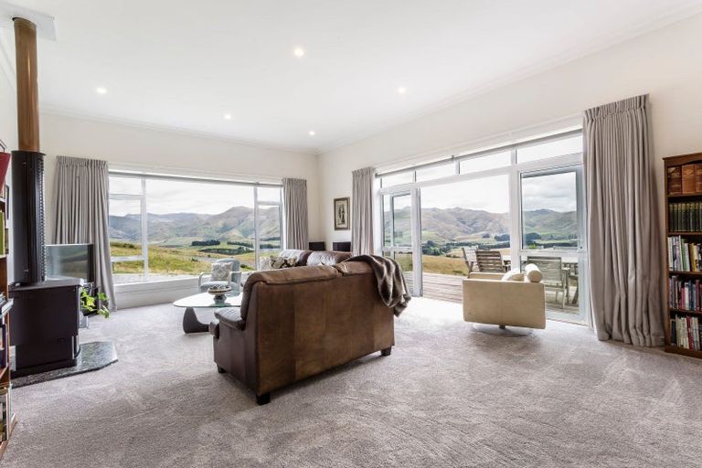 Photo of property in 67 Macraes Road, Waynes, Palmerston, 9483