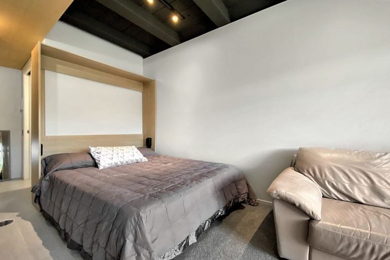 Photo of property in Vedado Apartments, 208/41 Hopper Street, Mount Cook, Wellington, 6011