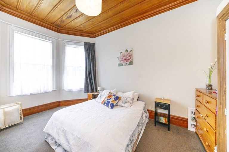 Photo of property in 50 Brightwater Terrace, Terrace End, Palmerston North, 4410