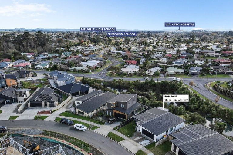 Photo of property in 18 Te Tiireke Drive, Glenview, Hamilton, 3206