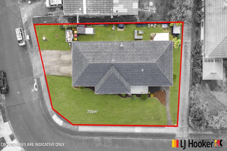 Photo of property in 5 Freshney Place, Hillpark, Auckland, 2102