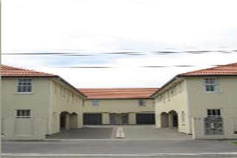 Photo of property in 9f Crohane Place, Addington, Christchurch, 8024