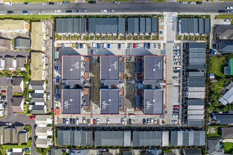 Photo of property in 148 Mcleod Road, Te Atatu South, Auckland, 0610