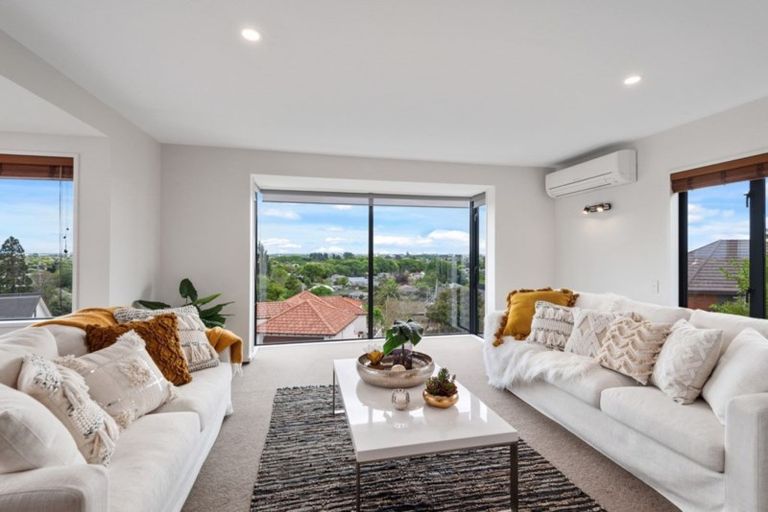 Photo of property in 23a Overdale Drive, Cashmere, Christchurch, 8022