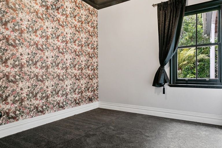 Photo of property in 130 Hyde Avenue, Richmond Heights, Taupo, 3330