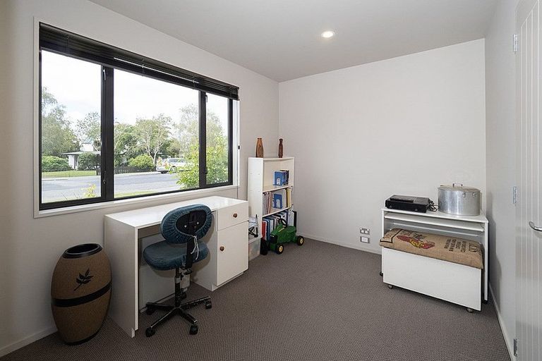 Photo of property in 17 Farm Road, Allenton, Ashburton, 7700