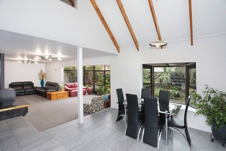 Photo of property in 6 Tennent Court, Marton, 4710