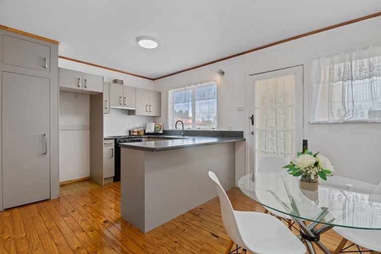 Photo of property in 1 Roosevelt Road, Western Heights, Rotorua, 3015