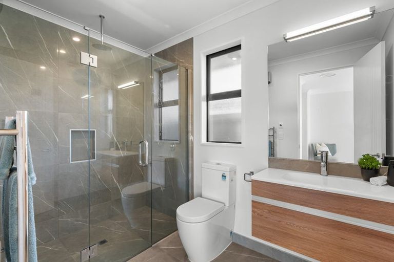 Photo of property in 32 Longcot Drive, Rolleston, 7615