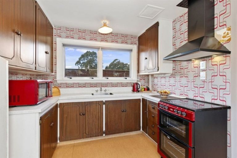 Photo of property in 427 Linwood Avenue, Bromley, Christchurch, 8062