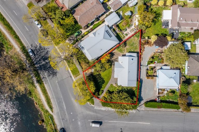 Photo of property in 678 Avonside Drive, Avonside, Christchurch, 8061