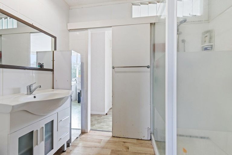 Photo of property in 2 Henton Street, Te Aroha, 3320